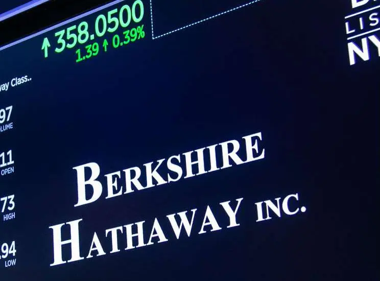 Warren-Buffet-berkshire-hathaway