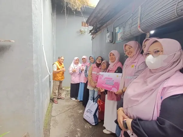 PLN UP3 Bandung Gelar Penyalaan Listrik Gratis bagi Warga Kurang Mampu di Hari Pahlawan