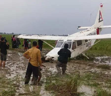 Pesawat PK-WMP Milik BRO Skydive Indonesia Jatuh di Karawang, Lima Awak Selamat