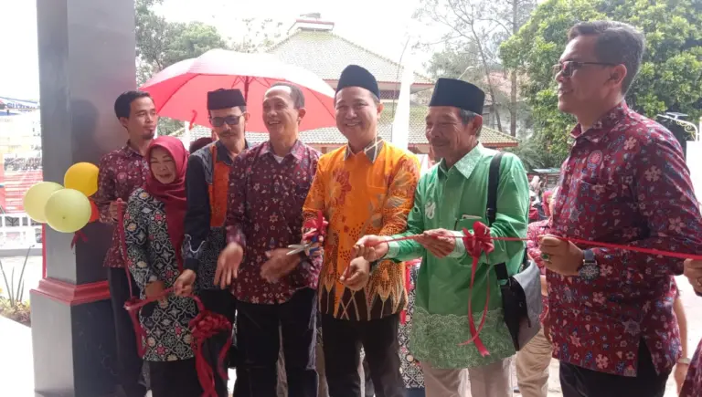 IMDA Garut Rayakan Milad ke-1 dan Resmikan Gedung Rektorat Baru IMDA Garut Rayakan Milad ke-1 dan Resmikan Gedung Rektorat Baru