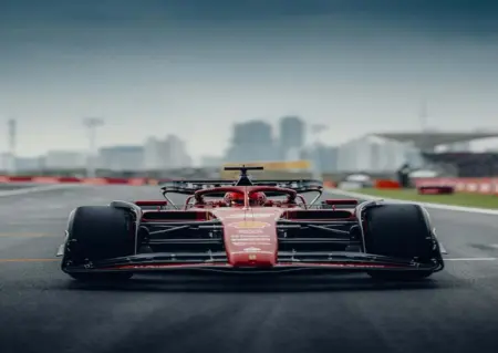 Leclerc Tak Terkalahkan di Latihan Bebas Las Vegas Charles Leclerc dominasi latihan bebas di Las Vegas