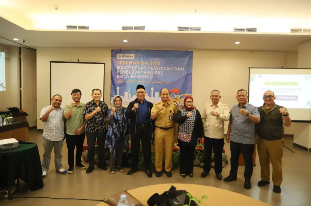Penataan PKL Bandung Terancam Jadi Konflik Sosial