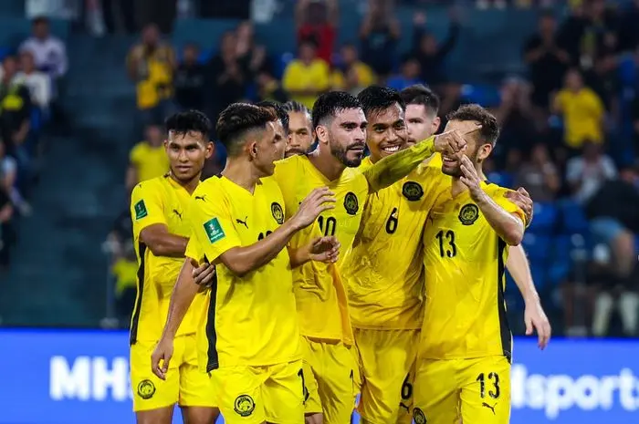 Tujuh pemain naturalisasi Malaysia dituding tak punya asal-usul yang jelas dan menyalahi aturan FIFA. (istimewa)