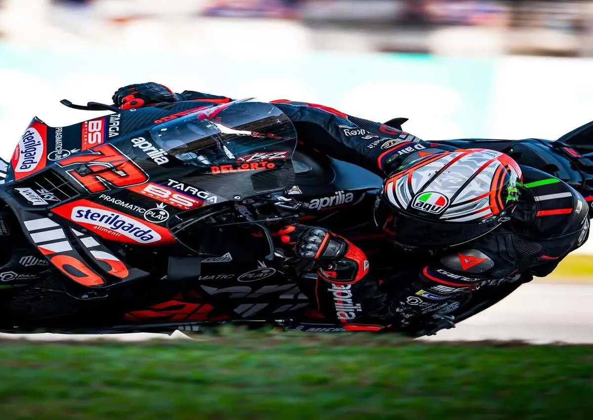 Marco Bezzecchi raih pole position di MotoGP Portugal 2025