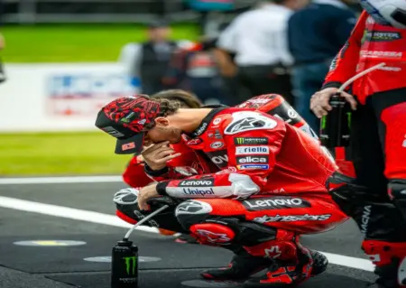 Mental Bagnaia Mulai “Ruwet‐Ruwetnya” Usai MotoGP Portugal 2025 Francesco Bagnaia kena mental usai MotoGP Portugal 2025