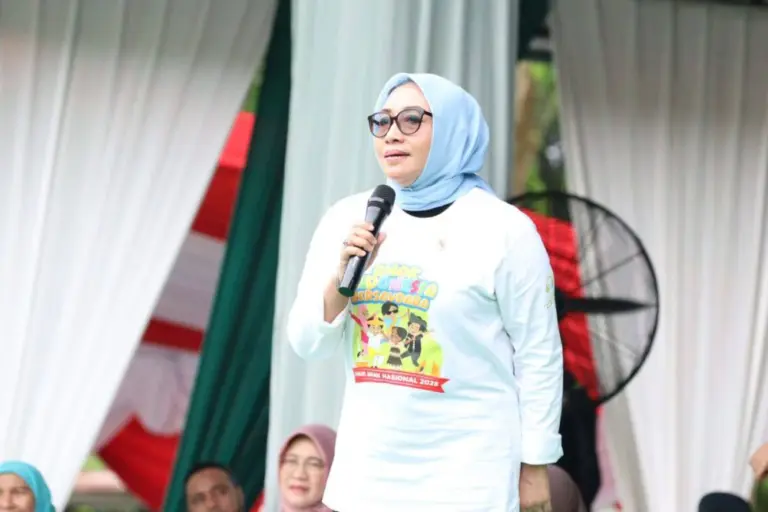 Menteri Pemberdayaan Perempuan dan Perlindungan Anak Arifah Fauzi. (istimewa)