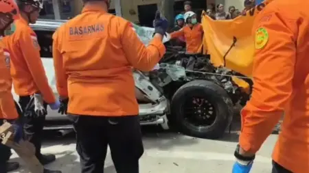 Remaja Tewas di Cicalengka, Sorotan Mengarah pada Bahaya Parkir Sembarangan di Jalur Arteri