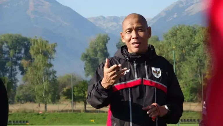 Nova Arianto Pimpin Timnas U-20: Saya Siap Melangkah Bersama Garuda Muda Nova Arianto resmi melatih Timnas Indonesia U-20