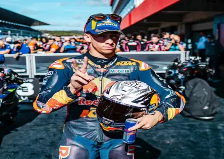 Pedro Acosta: Di Valencia Saya Tidak Alami Kerugian Sebesar di Portimao Pedro Acosta optimis meraih hasil positif di MotoGP Valencia 2025