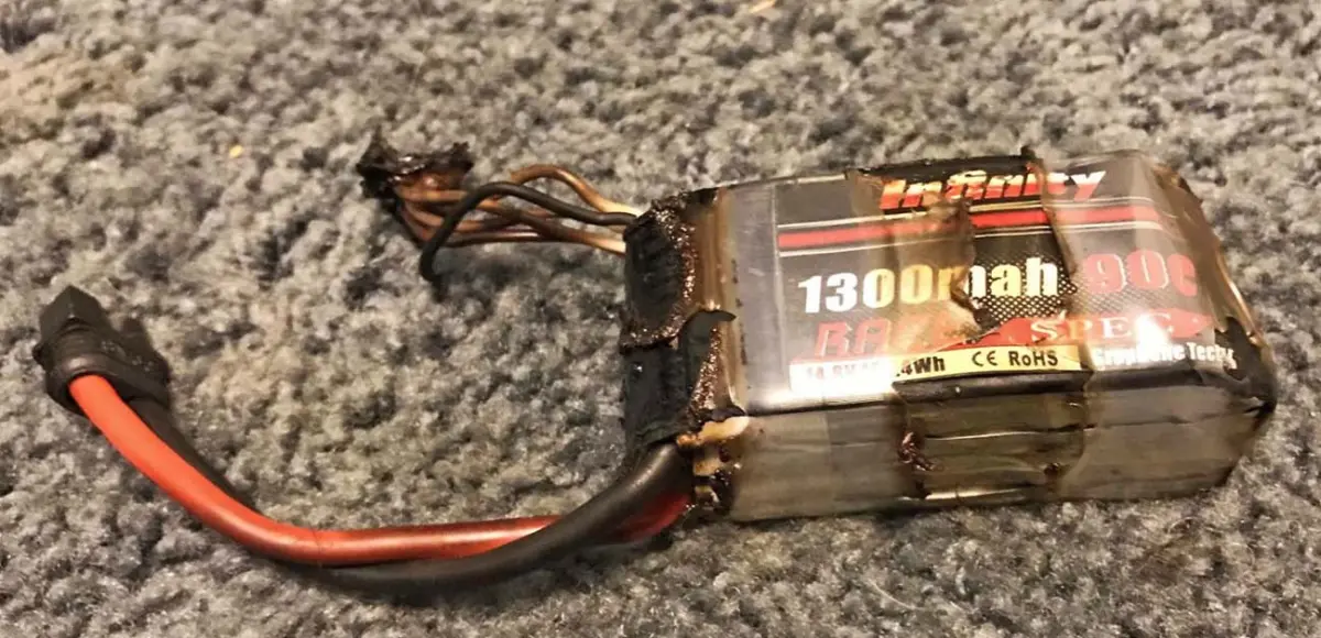 Baterai Drone Terbakar (Dok wildfiretoday)