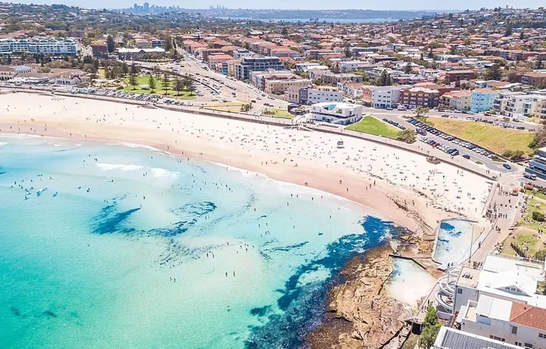 Tragedi Penembakan Bondi Beach di Sydney Australia Tewaskan 15 Orang, Pelakunya Ayah dan Anak Bondi_Sydney_Australia