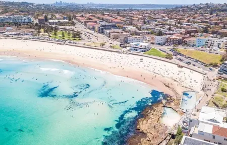 Tragedi Penembakan Bondi Beach di Sydney Australia Tewaskan 15 Orang, Pelakunya Ayah dan Anak Bondi_Sydney_Australia
