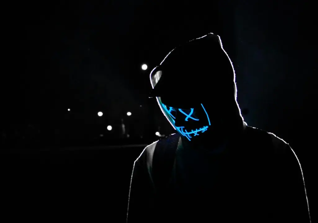 ILustrasi-hacker-peretas-aset-kripto