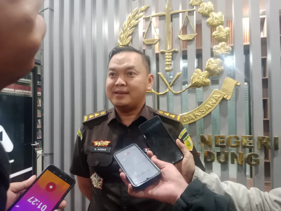 Kepala Seksi Intelijen Kejari Kota Bandung, Alex Akbar,