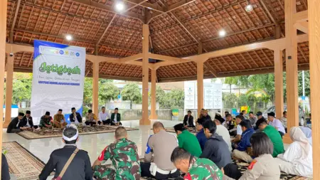 Warga Ujung Berung Gelar Doa Refleksi Akhir Tahun, Harapkan 2026 Penuh Keberkahan dan Persatuan Gelar Doa Refleksi Akhir Tahun, Harapkan 2026 Penuh Keberkahan dan Persatuan
