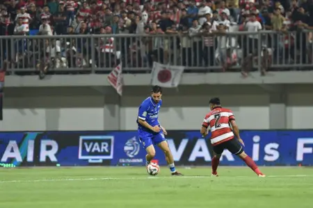 Thom Haye Apresiasi Pemain Pelapis Yang Turun Kontra Madura United