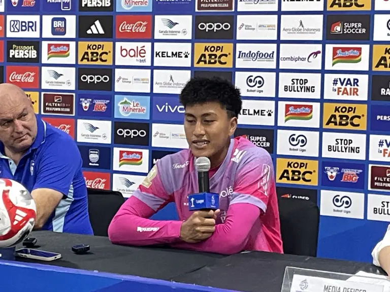 Lakukan Debut Perdana Bersama Persib, Fitrah Maulana Mengaku Grogi