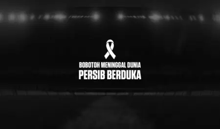 Raih Kemenangan Penting, Persib Bandung Diselimuti Duka Raih Kemenangan Penting, Persib Bandung Diselimuti Duka