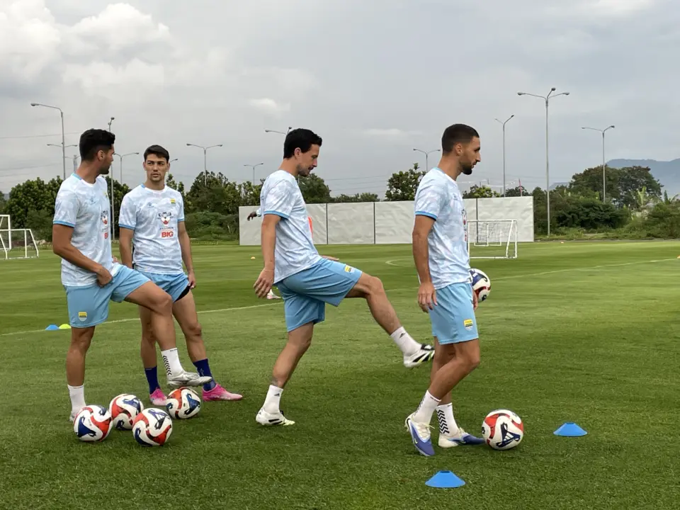 Reaksi Pemain Persib Melihat Drawing 16 Besar ACL Two Reaksi Pemain Persib Melihat Drawing 16 Besar ACL Two