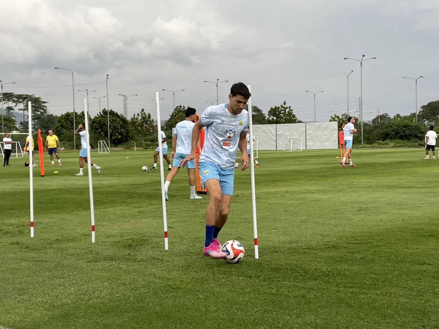 Berikut Susunan Pemain Persib Bandung vs PSM Makassar