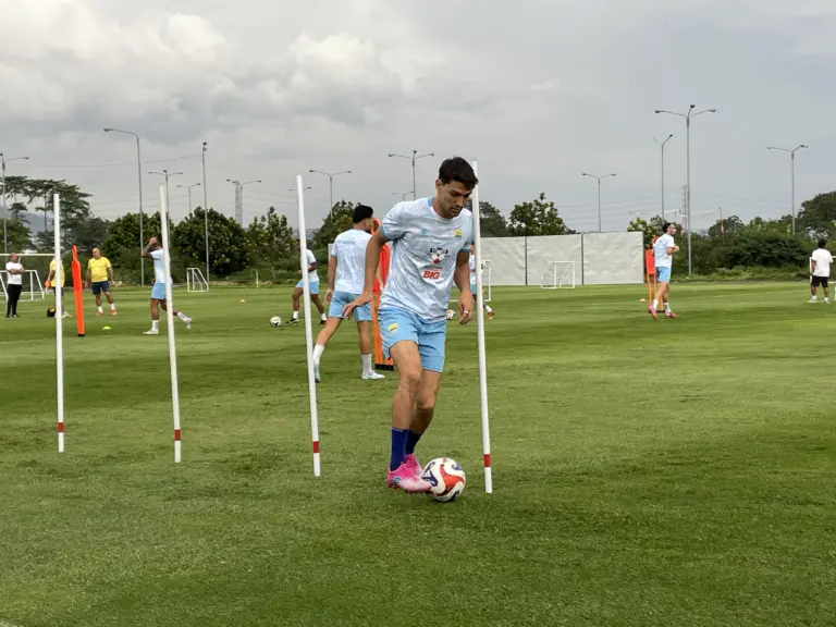 Berikut Susunan Pemain Persib Bandung vs PSM Makassar