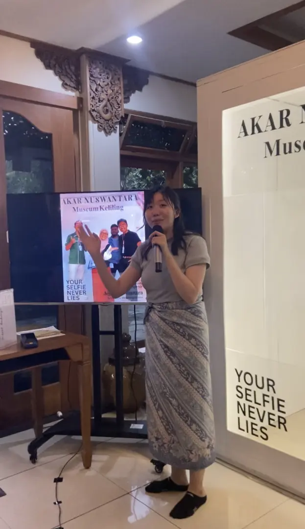 Museum Akar Nuswantara Hadirkan ‘Nuswantara Emas’: Menggali Jati Diri Lewat Permainan, Workshop, dan Seni Berkualitas Vortex Museum Keliling Akar Nuswantara Hadirkan “Nuswantara Emas”: Menggali Jati Diri Lewat Permainan, Workshop, dan Seni Berkualitas Vortex