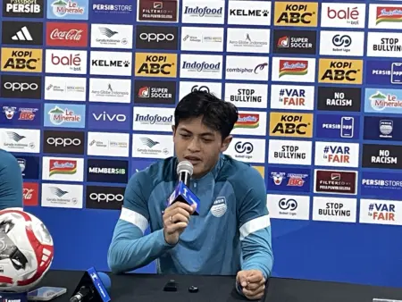 Kembali Dipercaya Bermain, Alfreandra Dewangga Hanya Fokus Maksimalkan Kepercayaan Pelatih Kembali Dipercaya Bermain, Alfreandra Dewangga Hanya Fokus Maksimalkan Kepercayaan Pelatih