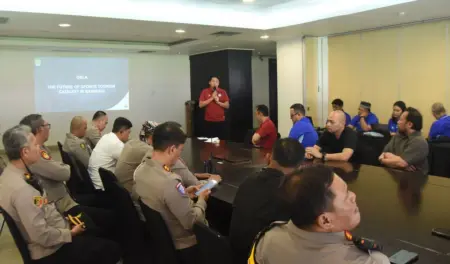 Persib Bandung Adakan Sarasehan Dengan Pihak Kepolisian Persib Bandung Adakan Sarasehan Dengan Kepolisian