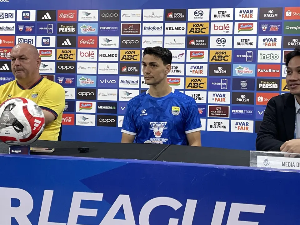 Jelang Kontra PSM Makassar, Federico Barba Tegaskan Fokusnya Tak Terganggu Oleh Rumor