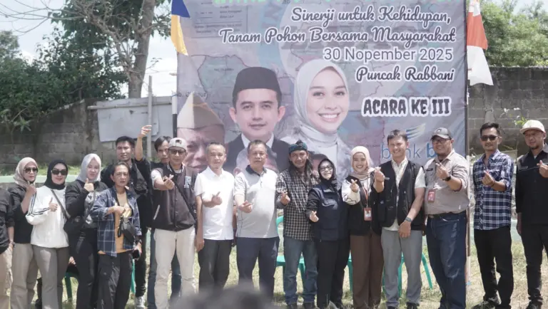 DLH Garut Gelar Penanaman Pohon di Godog, Tekankan Pentingnya Kolaborasi Atasi 80 Ribu Hektare Lahan Kritis