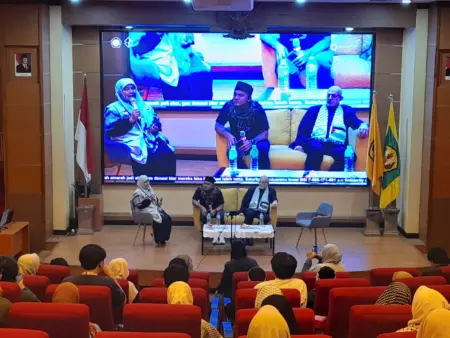 Al-Aqsa Awareness Week Unpad, Profesor Amerika dan Jurnalis Indonesia Bahas Solusi Dua Negara