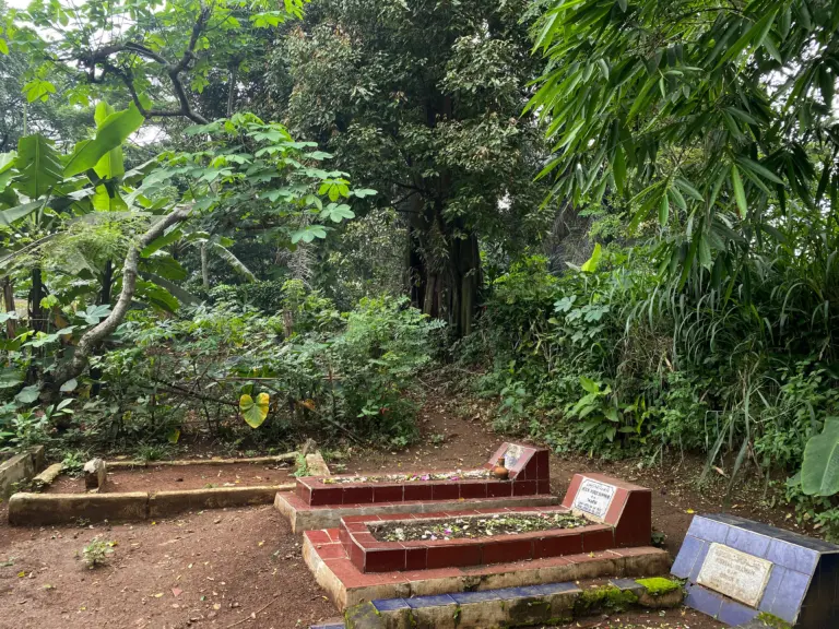Kuburan jadi Ladang Uang, Pungli TPU Sulit Diputus meski Aturan Sudah Tegas Ilustrasi-Pemakaman di Kota Bandung