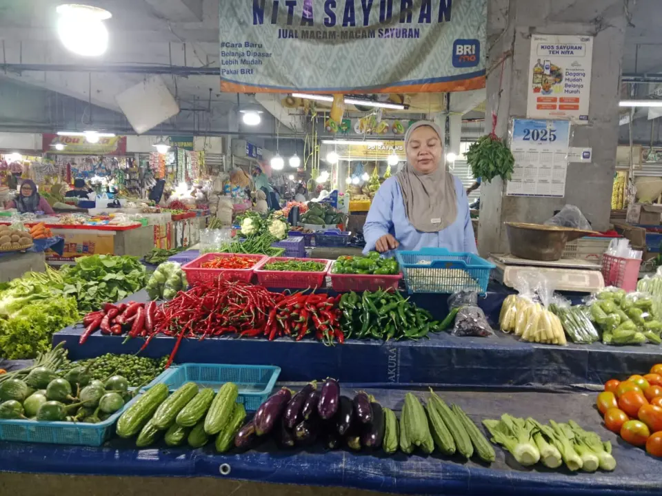 Harga Sayuran di Pasar Kosambi Melonjak, Aktivitas Perdagangan Kian Sepi