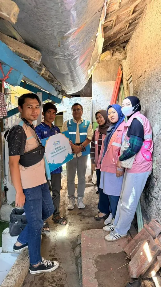 PLN UP3 Bandung Wujudkan Penyalaan Listrik Gratis bagi Warga Kurang Mampu Lewat Program Light Up the Dream