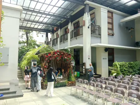 Natal 2025 di Katedral Bandung Kapasitas Umat Ditambah, Pengamanan Diperketat Halaman Gereja Katedral Bandung