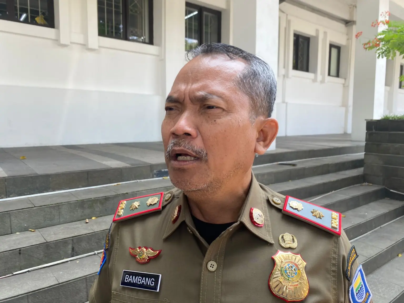 Kepala Satpol PP Kota Bandung, Bambang Sukardi