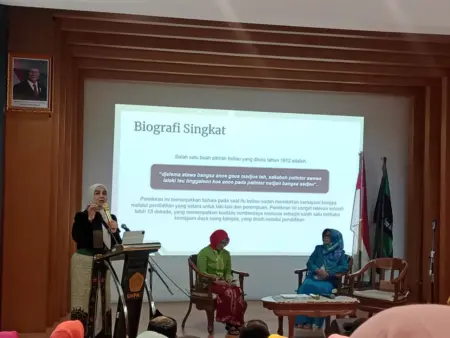 Makna Hari Ibu di Indonesia Bukan Mother’s Day, Dewi Sartika Simbol Perempuan Sejajar Makna Hari Ibu di Indonesia Bukan Mother’s Day, Dewi Sartika Simbol Perempuan Sejajar