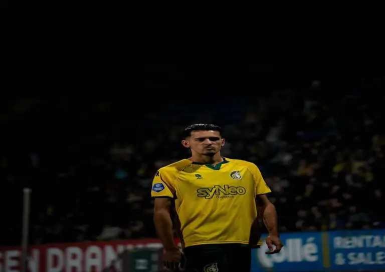 Justin Hubner dijatuhi hukuman berati oleh KNVB