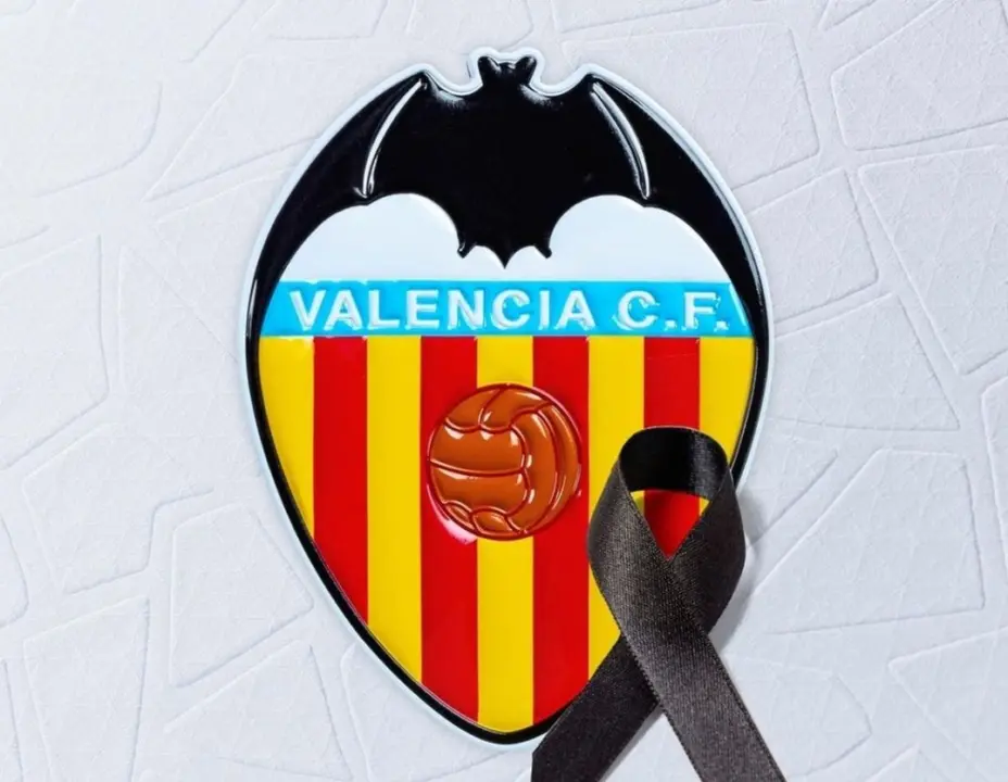 Pelatih Valencia Women Meninggal dalam Tragedi Kapal di Indonesia, Real Madrid Turut Berduka valencia-cf-women-b