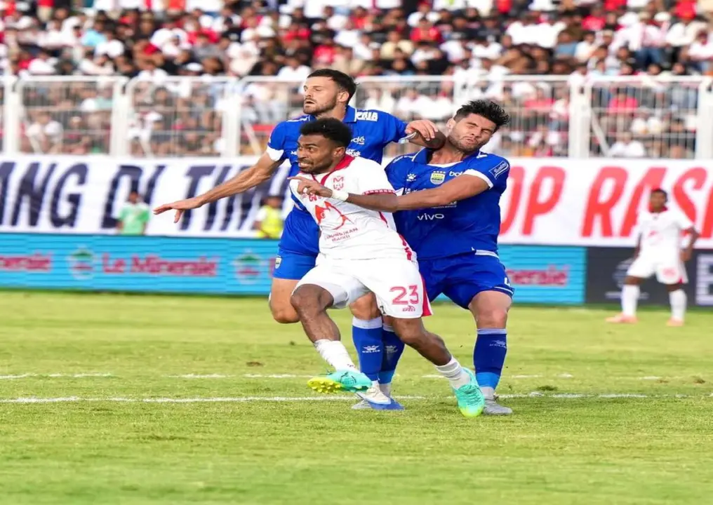 Pemain Malut United, Yance Sayuri (@yansayuri11)