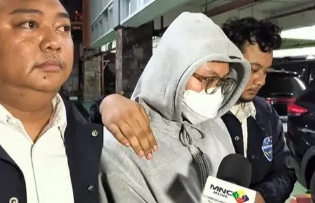 Polda Jabar Limpahkan Berkas Tahap I Kasus Ujaran Kebencian Resbob ke Kejaksaan Polda Jabar Limpahkan Berkas Tahap I Kasus Ujaran Kebencian Resbob ke Kejaksaan