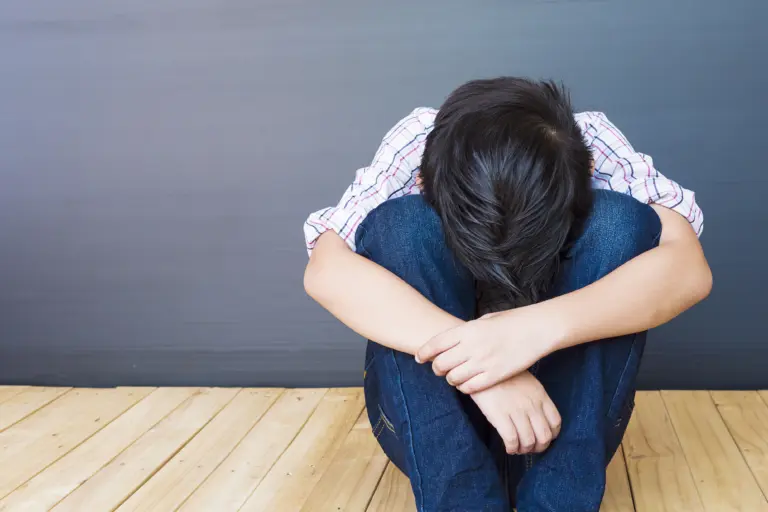 Kesehatan Mental Anak Muda: Masalah Nyata yang Tak Lagi Bisa Diabaikan Ilustrai mental anak yang terganggu