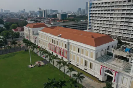Gedung A.A. Maramis, Kementerian Keuangan RI di Jakarta, menjadi pusat pengelolaan Dana Abadi Pendidikan yang menopang LPDP.