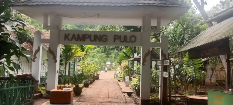 Potensi Wisata Sejarah Candi Cangkuang Belum Tergarap Maksimal Potensi Wisata Sejarah Candi Cangkuang Belum Tergarap Maksimal