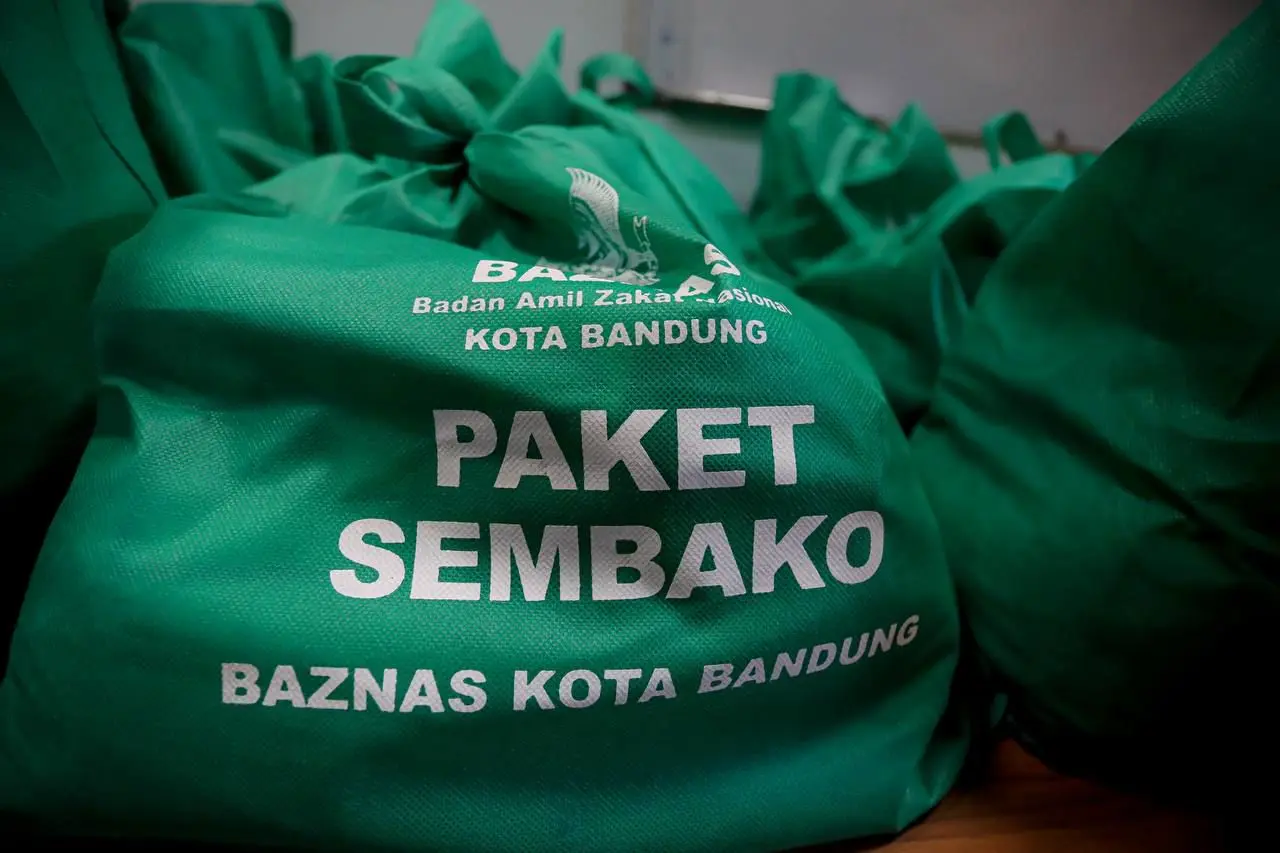 Penurunan Angka Kemiskinan di Bandung Dipertanyakan, Penerima Bansos Menyusut Tajam