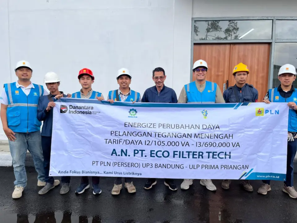 PLN Dukung Kesiapan Operasional PT Eco Filter Tech Bandung melalui Penyalaan Tambah Daya Listrik