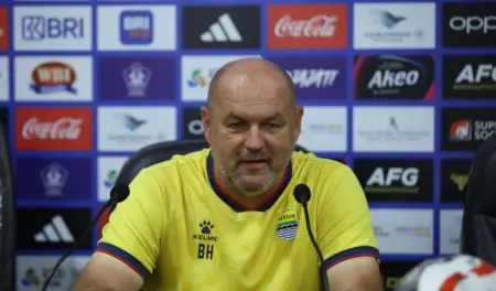 Bojan Hodak Akui Persib Bandung sempat ‘Tercekik’ Saat Jumpa Semen Padang Bojan Hodak Waspadai Kekuatan Persik Kediri di Kandang