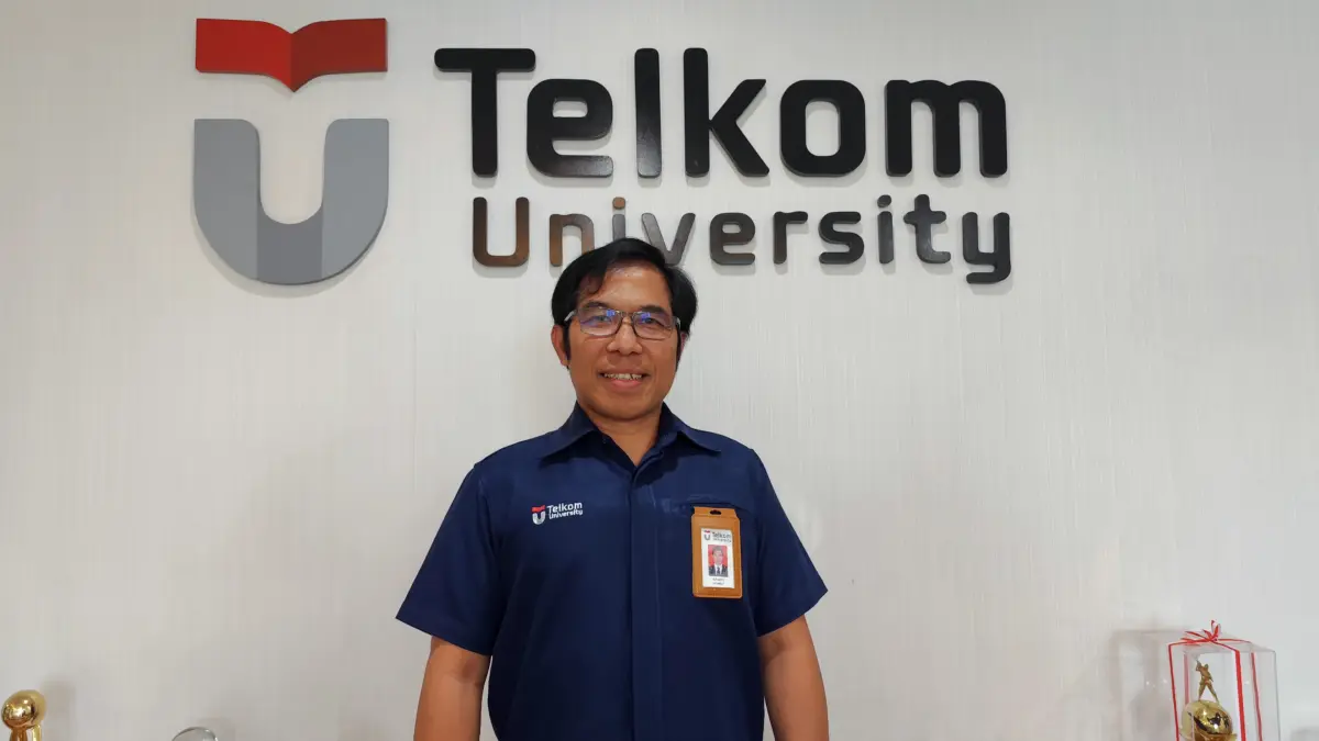 Rektor Telkom University - Prof Suyanto (Iwan/Koranmandala)