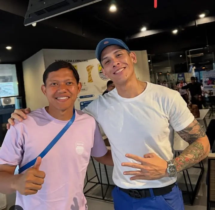 El Clasico Persib vs Persija, Ganindra Bimo : Di Luar Naral BMKG Ganindra Bimo dan Pemain Persib Bandung Adam Alis