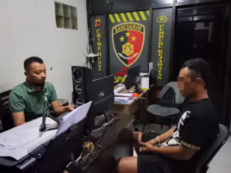 Konflik Lahan Rumput Berujung Kekerasan, Polsek Garut Kota Tangkap Pelaku Penganiayaan Bersajam Konflik Lahan Rumput Berujung Kekerasan, Polsek Garut Kota Tangkap Pelaku Penganiayaan Bersajam